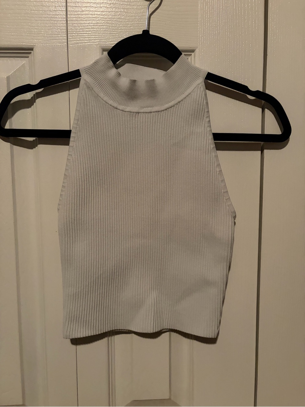 Babaton White Mock Neck Ribbed Crop Tank